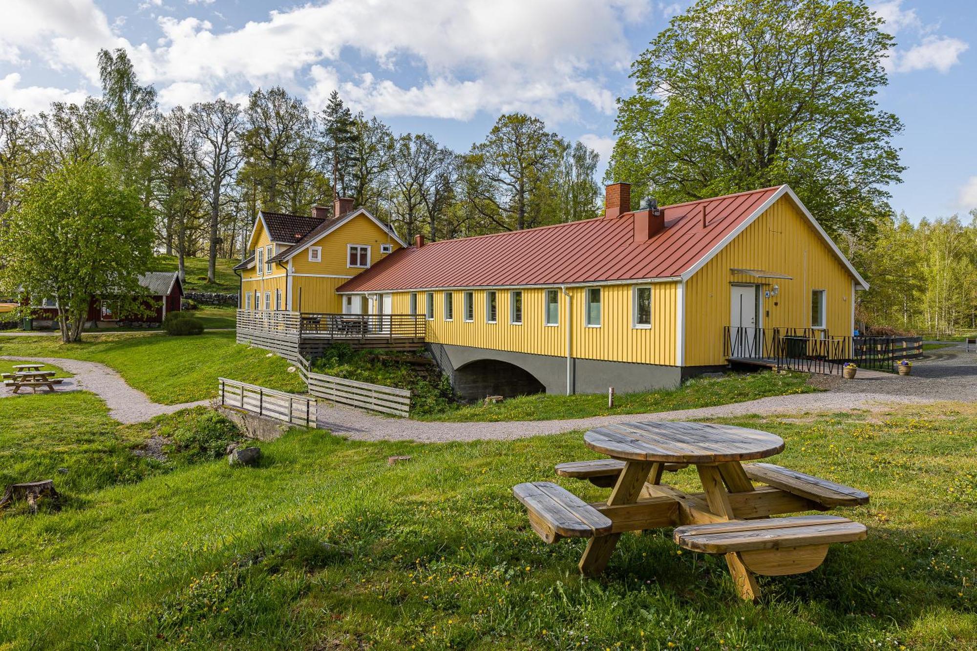 Marsbaecken Hostel Vastervik Exterior photo